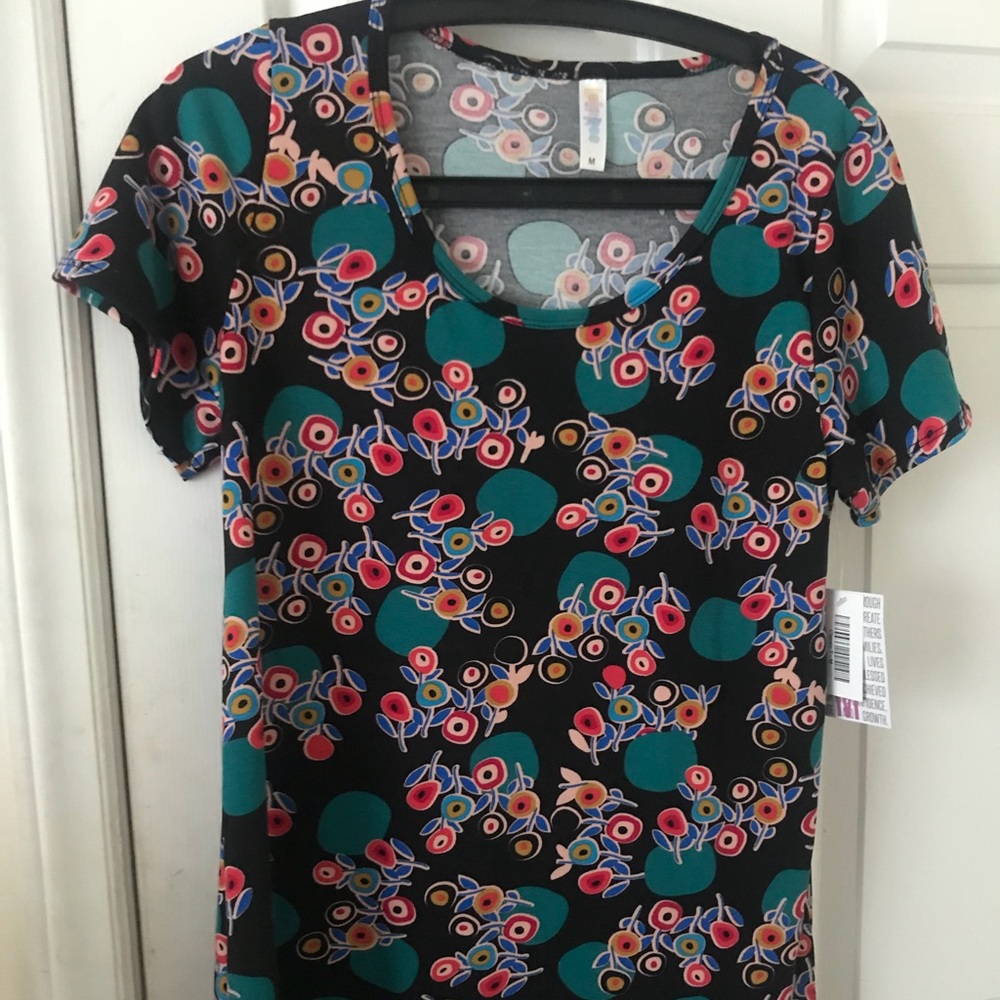 Lularoe top